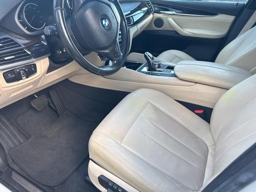 2019 BMW X6 xDrive35i