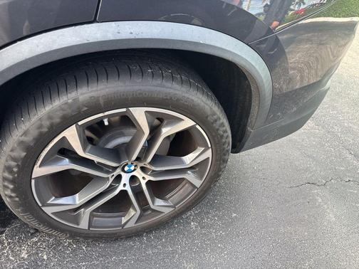 Arctic Gray Metallic 2020 BMW X5 sDrive40i