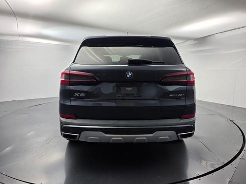 Arctic Gray Metallic 2020 BMW X5 sDrive40i