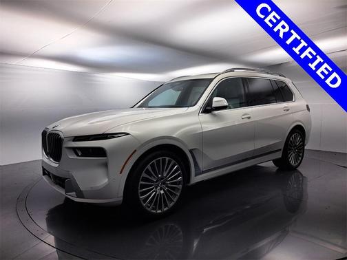 2025 BMW X7 xDrive40i