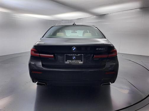 2023 BMW 530 i