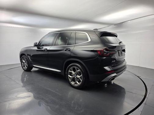 Black Sapphire Metallic 2022 BMW X3 xDrive30i
