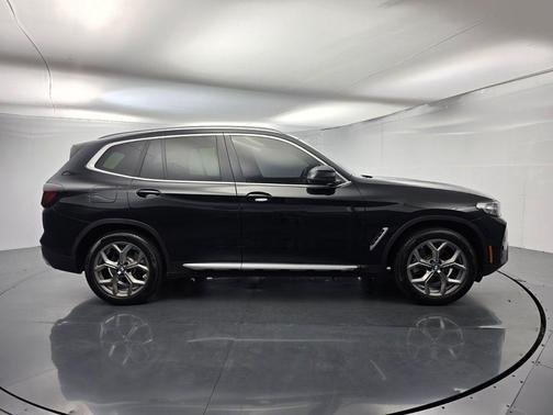 Black Sapphire Metallic 2022 BMW X3 xDrive30i