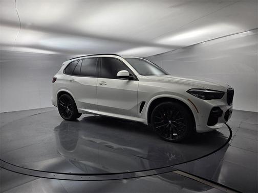 2023 BMW X5 sDrive40i
