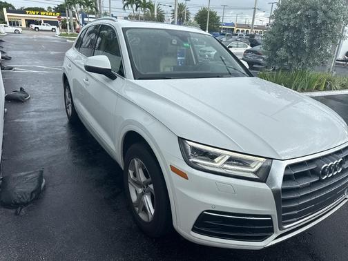 2018 Audi Q5 2.0T Tech Premium