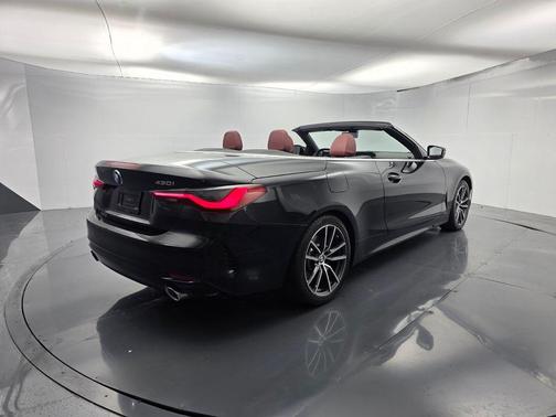 Black Sapphire Metallic 2025 BMW 430 i