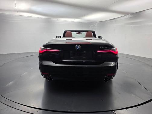 Black Sapphire Metallic 2025 BMW 430 i