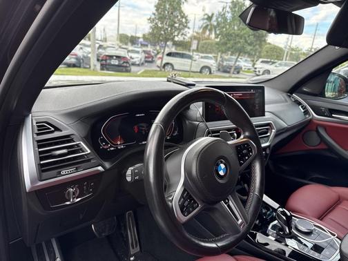 2024 BMW X3 M40i