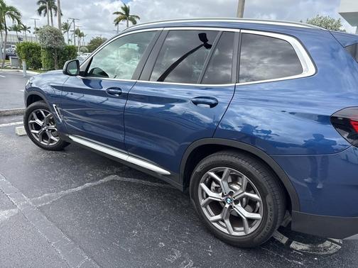 2023 BMW X3 sDrive30i
