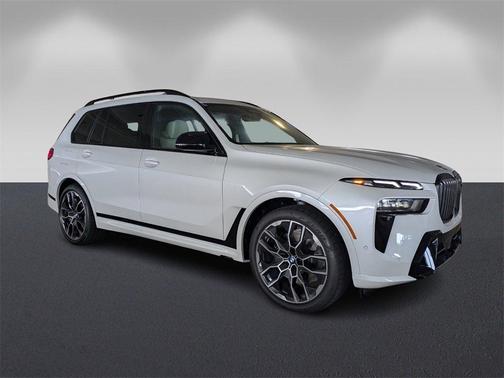 2026 BMW X7 M60i