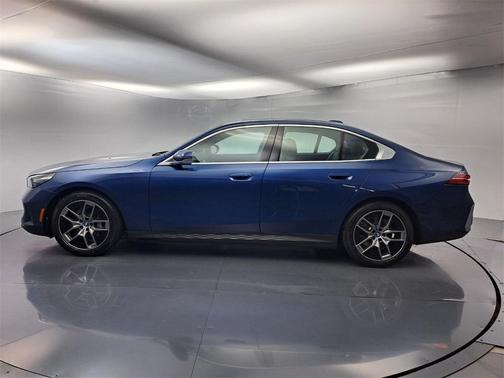 2024 BMW i5 eDrive40