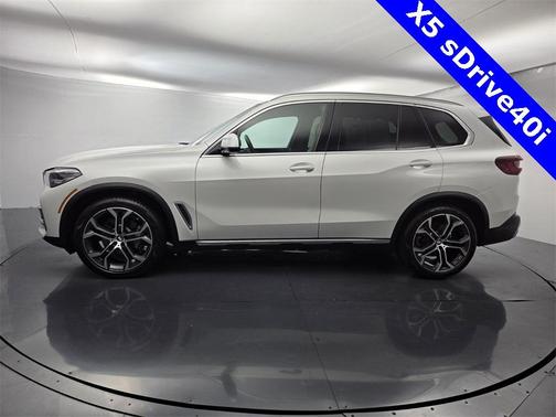 2022 BMW X5 sDrive40i