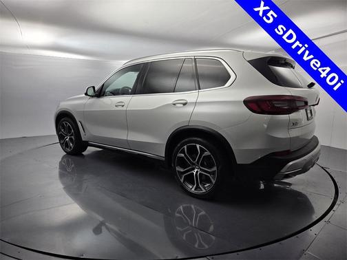 2022 BMW X5 sDrive40i
