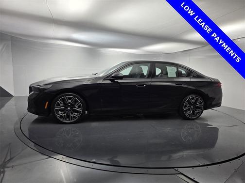 2025 BMW 530 i