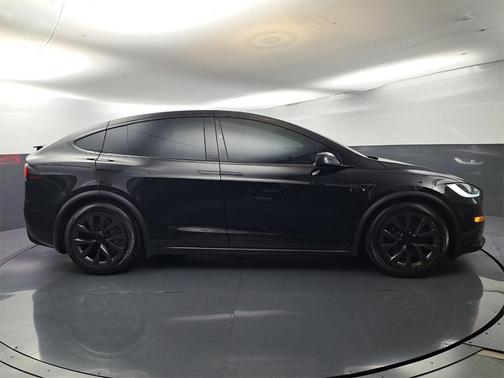 2024 Tesla Model X Base