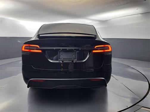 2024 Tesla Model X Base