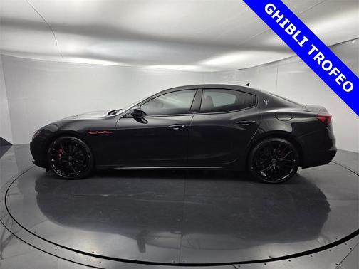 2023 Maserati Ghibli Trofeo
