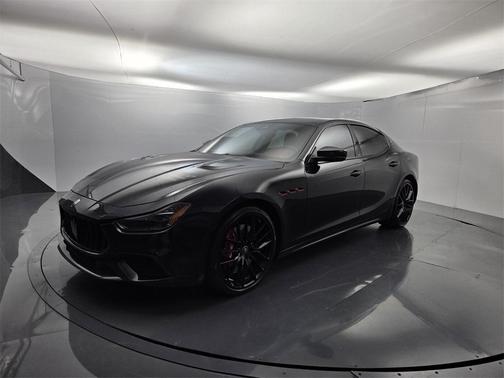 2023 Maserati Ghibli Trofeo