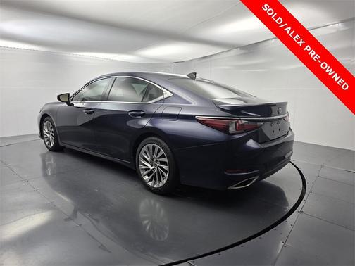 2022 Lexus ES 350 Ultra Luxury