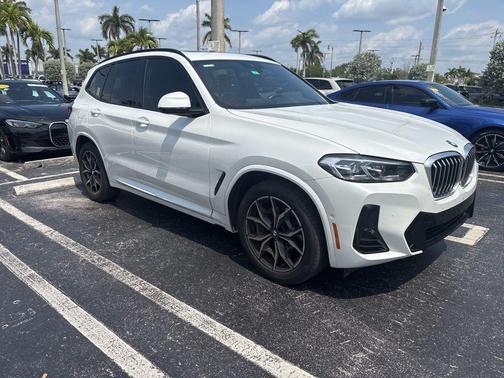 Mineral White Metallic 2023 BMW X3 sDrive30i