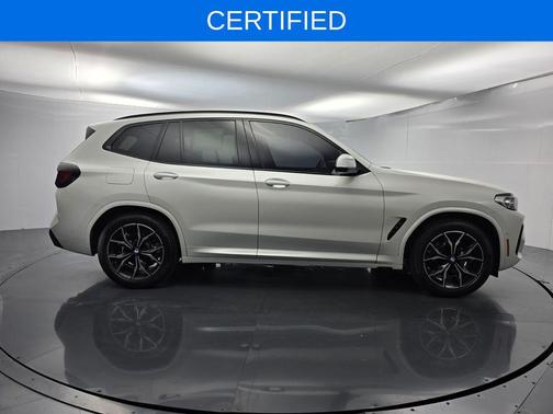 Mineral White Metallic 2023 BMW X3 sDrive30i