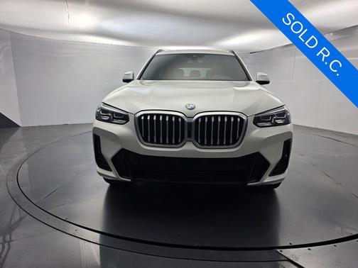 Mineral White Metallic 2023 BMW X3 sDrive30i