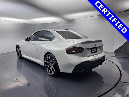 2023 BMW 230 i