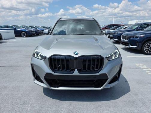 Space Silver 2026 BMW X1 xDrive28i