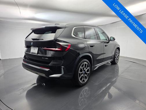 Jet Black 2025 BMW X1 xDrive28i