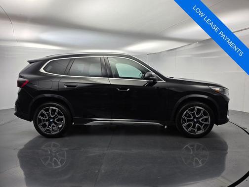 Jet Black 2025 BMW X1 xDrive28i