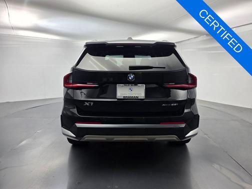 Jet Black 2025 BMW X1 xDrive28i