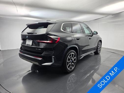 Jet Black 2025 BMW X1 xDrive28i