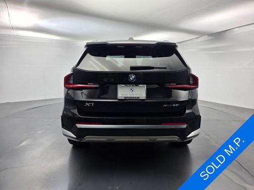 Jet Black 2025 BMW X1 xDrive28i