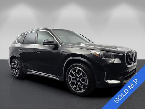 Jet Black 2025 BMW X1 xDrive28i