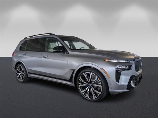 2026 BMW X7 M60i