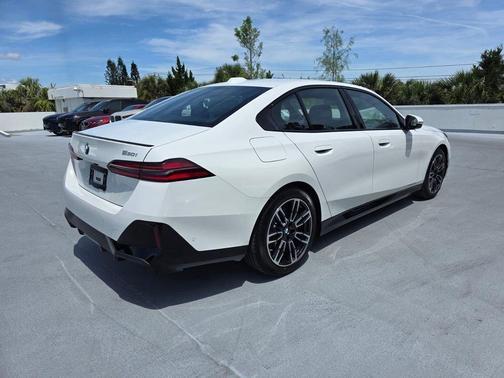 Alpine White 2027 BMW 530 i