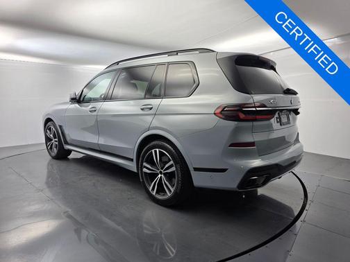 Brooklyn Gray Metallic 2023 BMW X7 xDrive40i