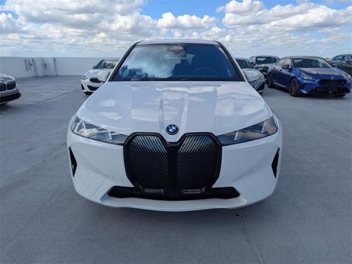 2026 BMW iX xDrive45