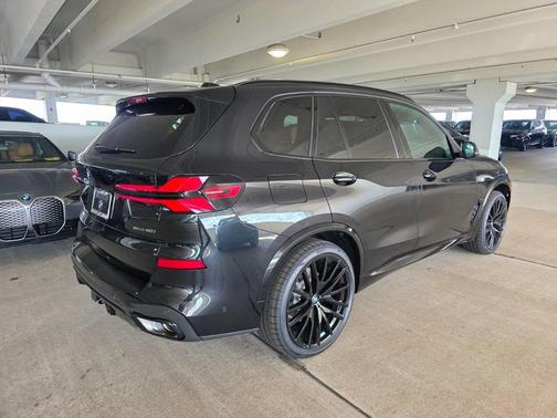 Black Sapphire Metallic 2026 BMW X5 sDrive40i