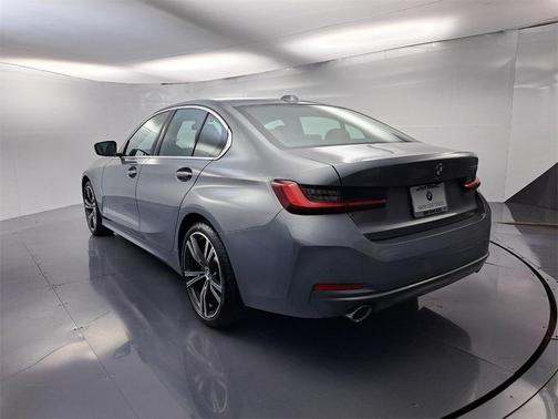 2024 BMW 330 i
