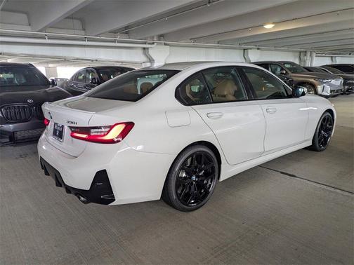 2026 BMW 330 i NA