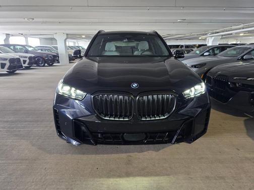 Carbon Black 2026 BMW X5 PHEV xDrive50e