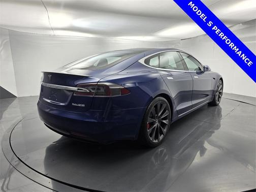 2021 Tesla Model S Performance