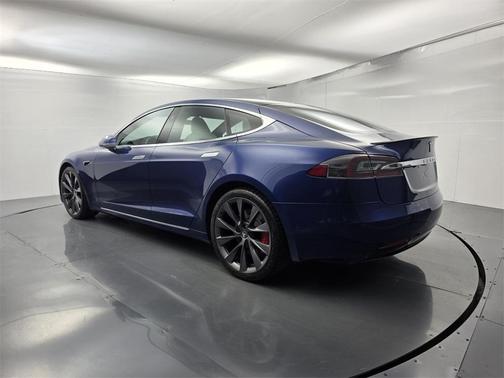 2021 Tesla Model S Performance