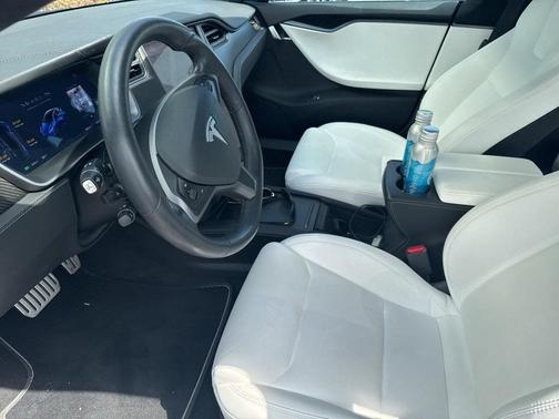 2021 Tesla Model S Performance