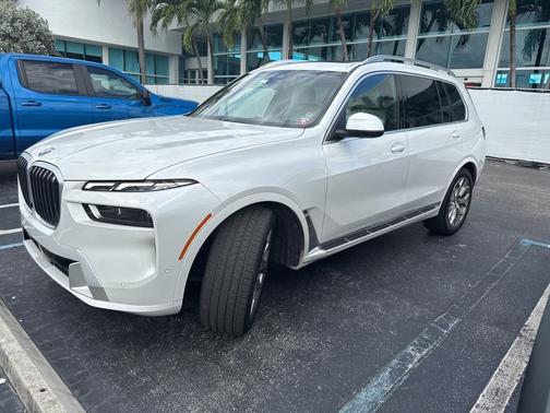 2024 BMW X7 xDrive40i