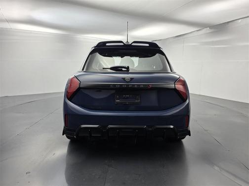 2026 MINI Hardtop ICONIC