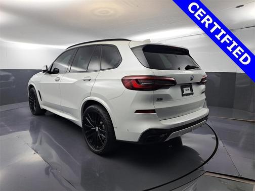 2023 BMW X5 M50i