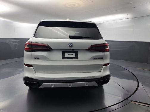 2023 BMW X5 M50i