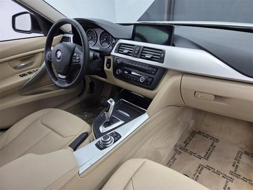 2013 BMW 328 i
